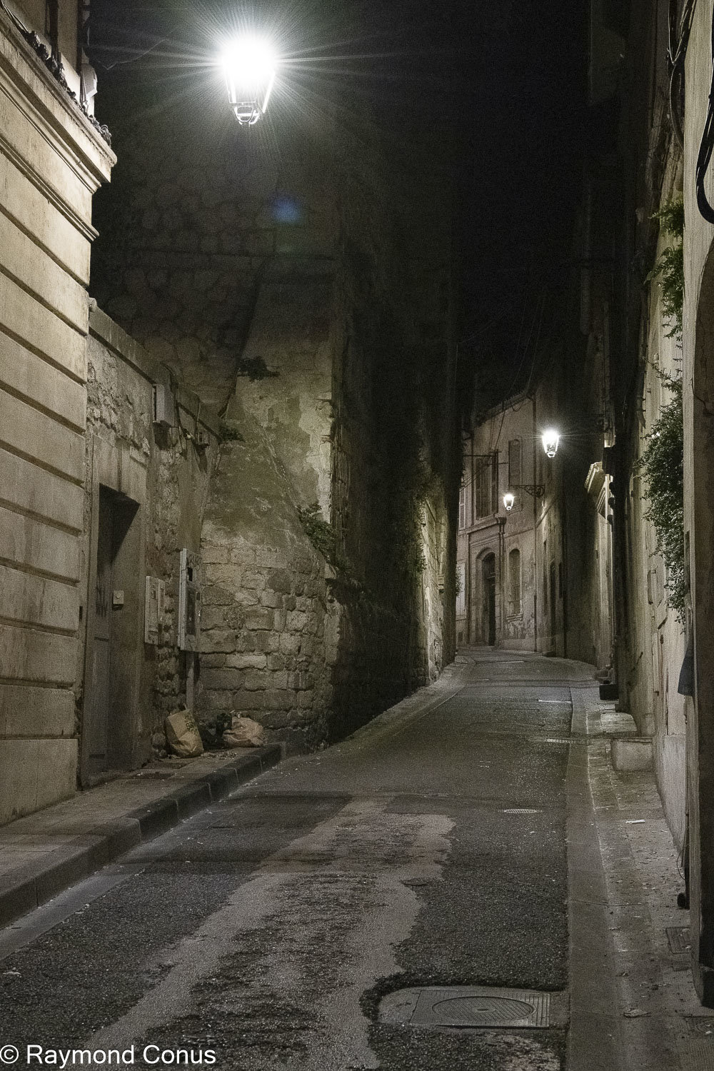 Arles la nuit (1)