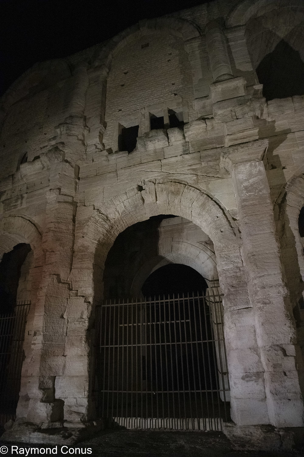 Arles la nuit (20)