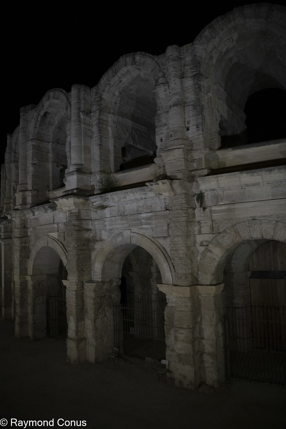 Arles la nuit (29)