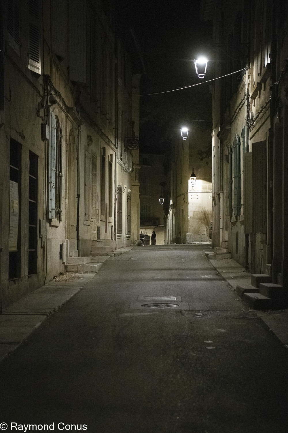 Arles la nuit (32)
