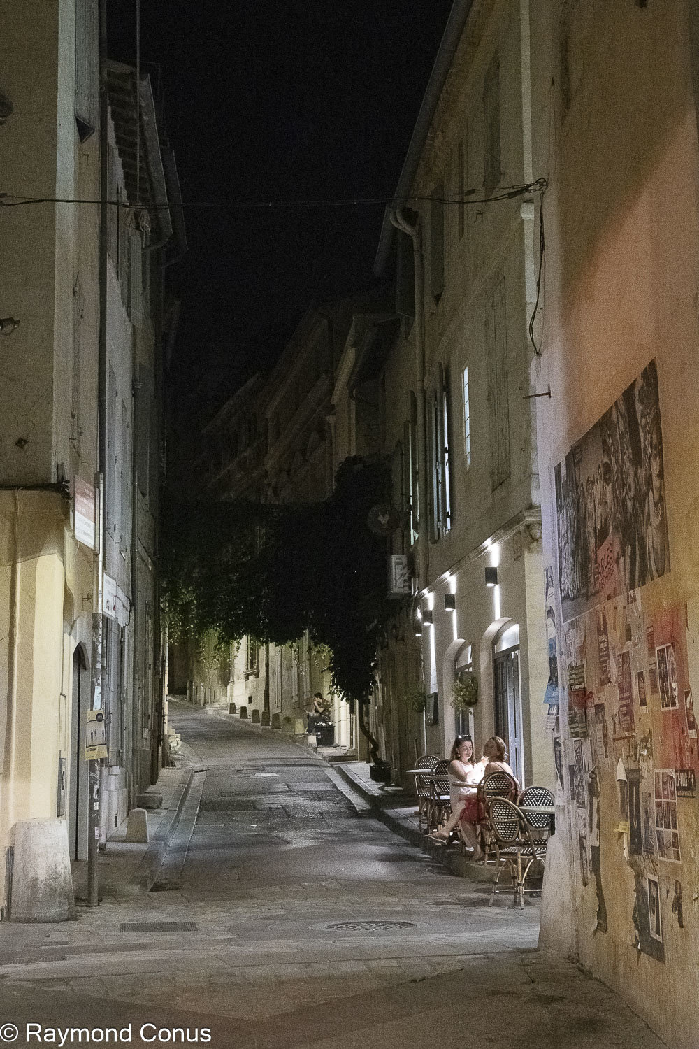 Arles la nuit (3)