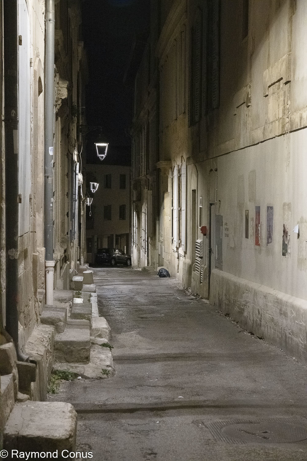 Arles la nuit (7)