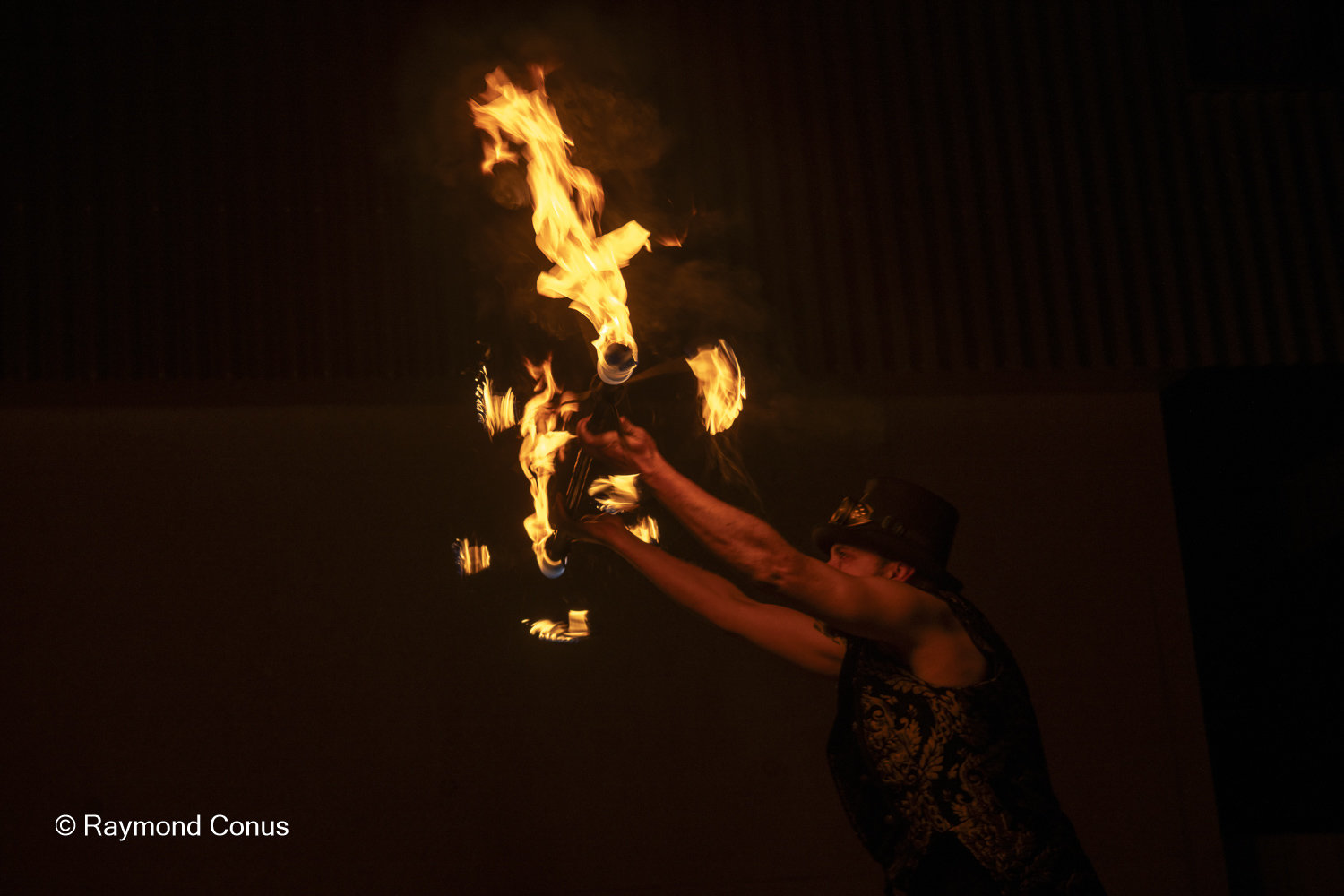 Spectacles de feu (104)
