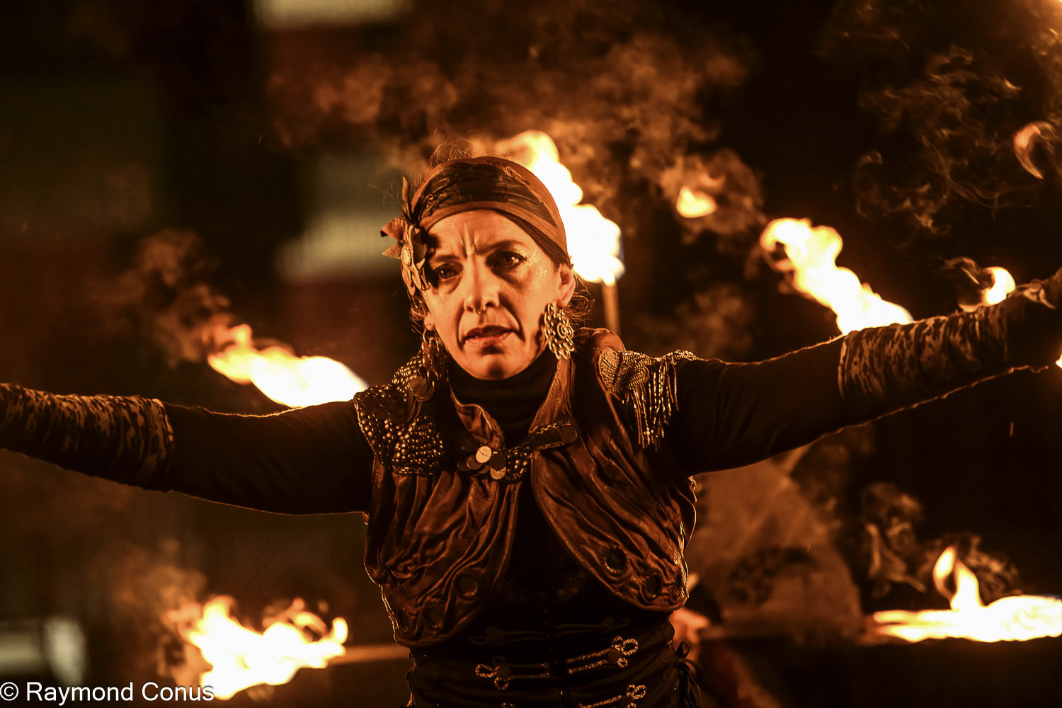 Spectacles de feu (141)