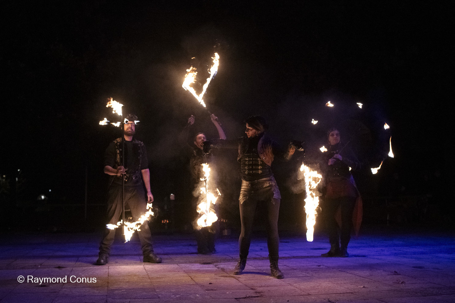 Spectacles de feu (51)