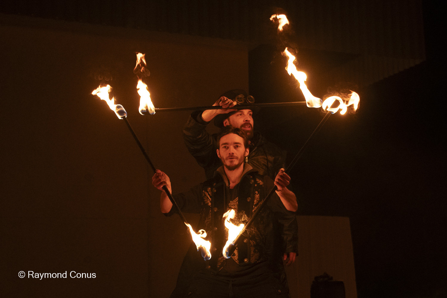 Spectacles de feu (65)