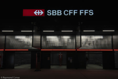 Geneva-Eaux-Vives by night (4)