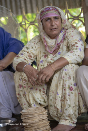 Indian women (106)