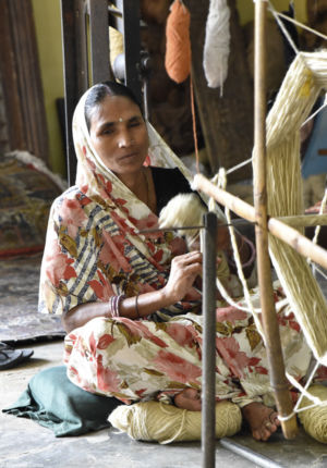 Fileuse de laine à Jaipur.Rajasthan - 2016