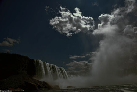 Niagara Falls at midnight (17)
