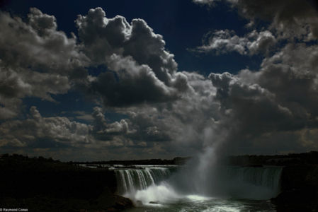Niagara Falls at midnight (6)