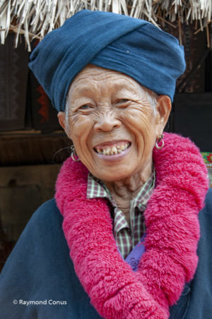 Femme Mong, près de Chiang Rai, Thaïlande, 2015