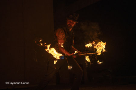 Spectacles de feu (102)
