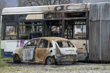 Urbex Le bus de Landecy (2)